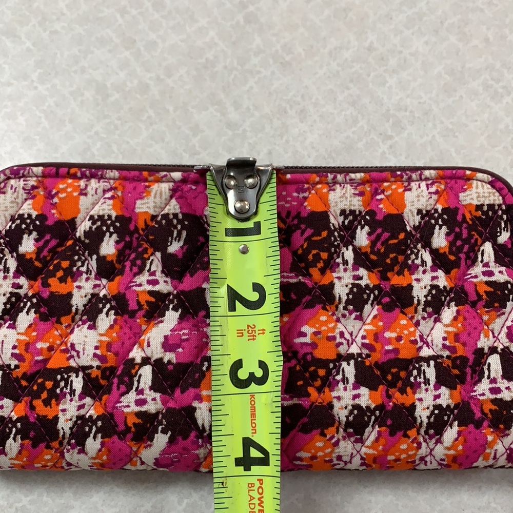Vera Bradley Quilted Zip Wallet in Pink Orange Brown Pattern - Picture 6 of 6